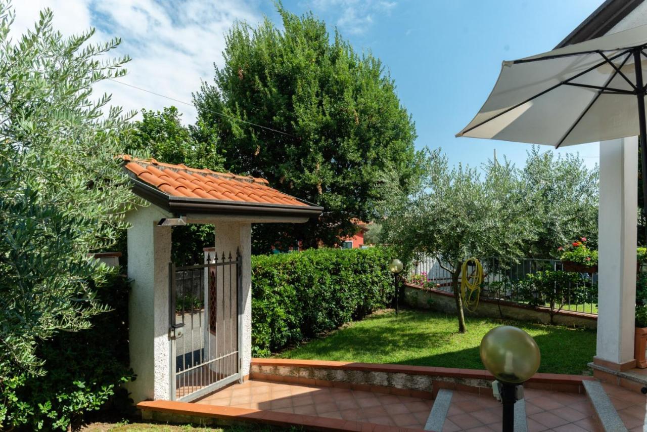 B&B Il Girasole Ortonovo エクステリア 写真