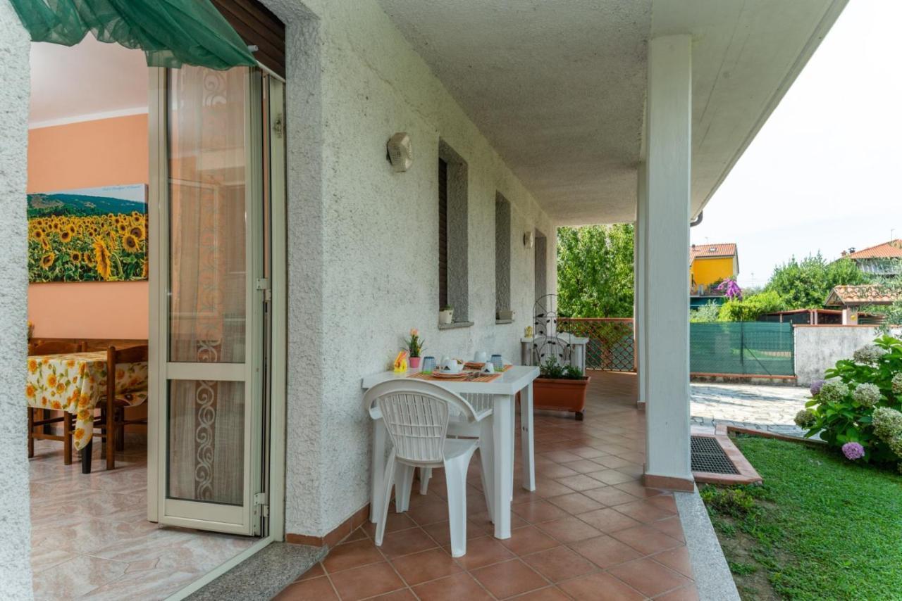 B&B Il Girasole Ortonovo エクステリア 写真